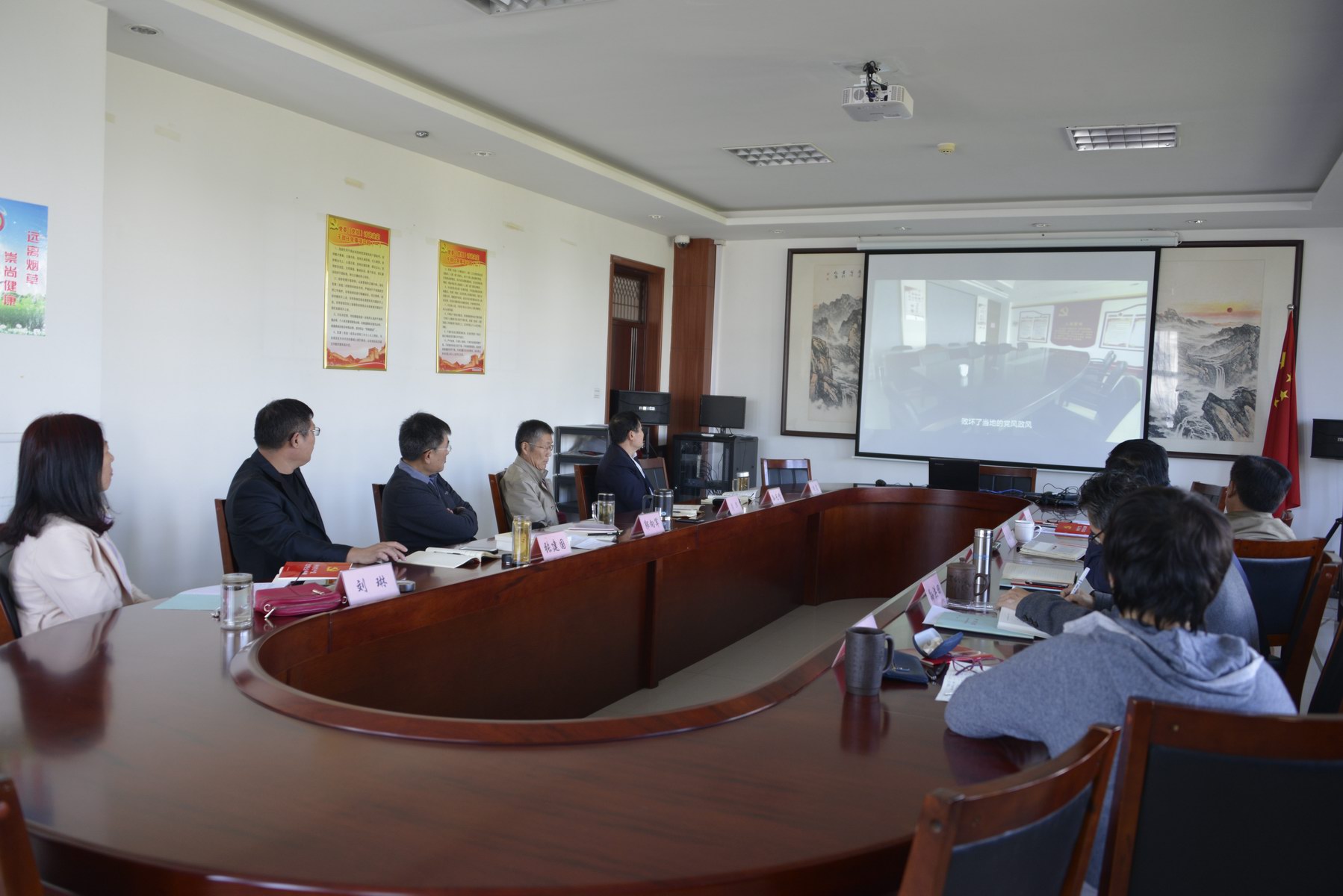 调整大小 看.jpg