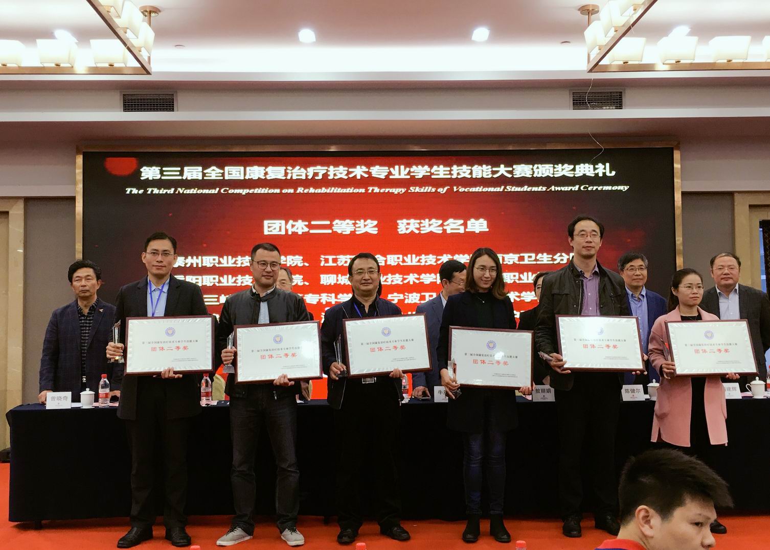 调整大小 image001.jpg